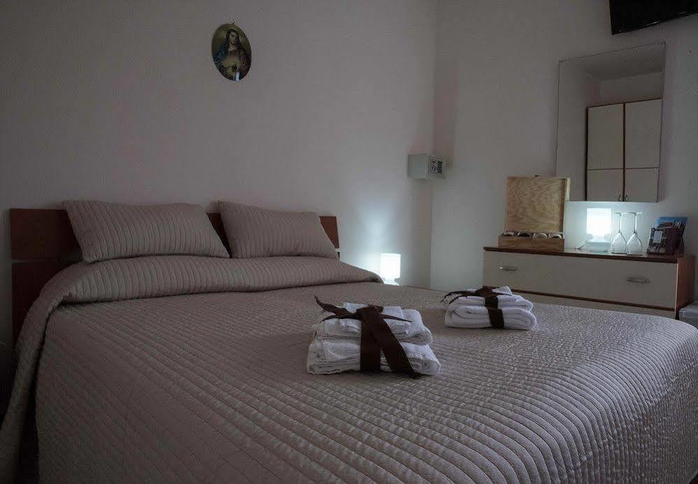 Bed and Breakfast Castello Valguarnera Caropepe Экстерьер фото
